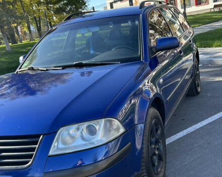 Синий Фольксваген Пассат, объемом двигателя 2 л и пробегом 470 тыс. км за 3500 $, фото 1 на Automoto.ua