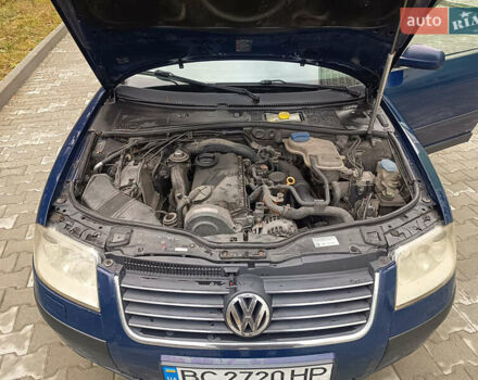 Синий Фольксваген Пассат, объемом двигателя 1.9 л и пробегом 438 тыс. км за 4200 $, фото 21 на Automoto.ua