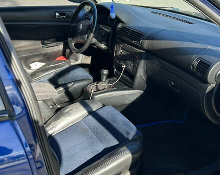 Синий Фольксваген Пассат, объемом двигателя 2 л и пробегом 470 тыс. км за 3500 $, фото 34 на Automoto.ua