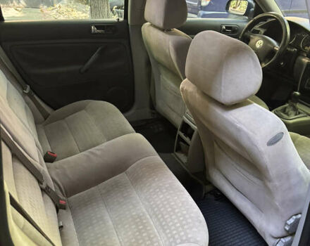 Синий Фольксваген Пассат, объемом двигателя 1.9 л и пробегом 376 тыс. км за 5000 $, фото 25 на Automoto.ua