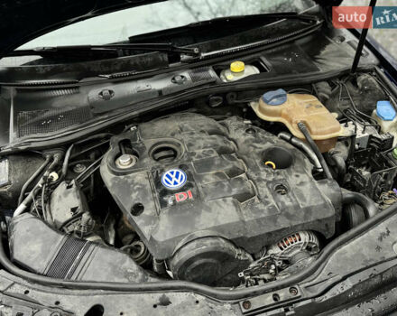 Синий Фольксваген Пассат, объемом двигателя 1.9 л и пробегом 410 тыс. км за 3799 $, фото 9 на Automoto.ua