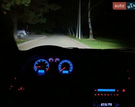 Фольксваген Пассат 2001 у Дрогобичі на Automoto.ua Синій Фольксваген Пассат, об'ємом двигуна 1.6 л та пробігом 290 тис. км за 4000 $, фото 27 на Automoto.ua