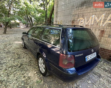 Синий Фольксваген Пассат, объемом двигателя 1.9 л и пробегом 376 тыс. км за 5000 $, фото 3 на Automoto.ua