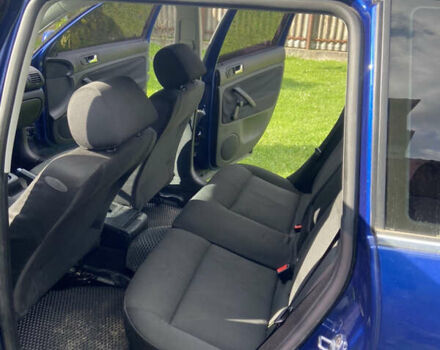 Синий Фольксваген Пассат, объемом двигателя 1.6 л и пробегом 279 тыс. км за 4500 $, фото 9 на Automoto.ua