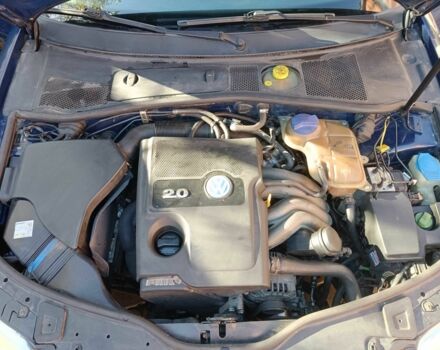 Синий Фольксваген Пассат, объемом двигателя 2 л и пробегом 432 тыс. км за 5800 $, фото 2 на Automoto.ua