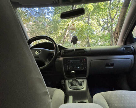 Синий Фольксваген Пассат, объемом двигателя 1.9 л и пробегом 376 тыс. км за 5000 $, фото 30 на Automoto.ua