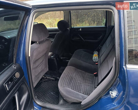 Синий Фольксваген Пассат, объемом двигателя 1.9 л и пробегом 438 тыс. км за 4200 $, фото 12 на Automoto.ua