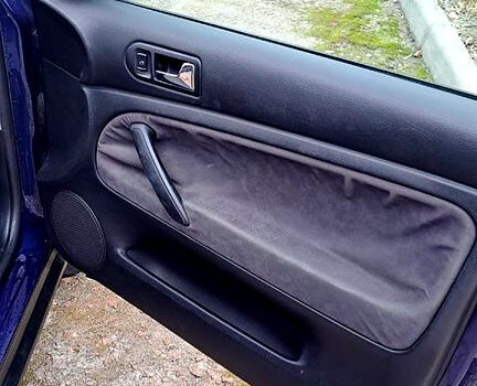 Синий Фольксваген Пассат, объемом двигателя 1.6 л и пробегом 260 тыс. км за 4200 $, фото 11 на Automoto.ua