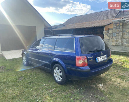 Синий Фольксваген Пассат, объемом двигателя 1.6 л и пробегом 279 тыс. км за 4500 $, фото 4 на Automoto.ua