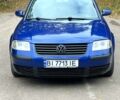 Синий Фольксваген Пассат, объемом двигателя 1.8 л и пробегом 320 тыс. км за 4500 $, фото 1 на Automoto.ua