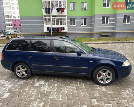 Синий Фольксваген Пассат, объемом двигателя 1.9 л и пробегом 438 тыс. км за 4200 $, фото 4 на Automoto.ua