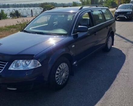 Синий Фольксваген Пассат, объемом двигателя 1.6 л и пробегом 246 тыс. км за 4700 $, фото 1 на Automoto.ua