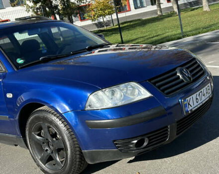 Синий Фольксваген Пассат, объемом двигателя 2 л и пробегом 470 тыс. км за 3500 $, фото 4 на Automoto.ua