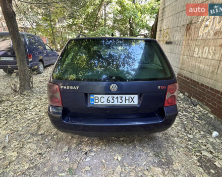 Синий Фольксваген Пассат, объемом двигателя 1.9 л и пробегом 376 тыс. км за 5000 $, фото 4 на Automoto.ua