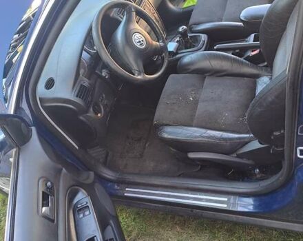 Синий Фольксваген Пассат, объемом двигателя 2 л и пробегом 290 тыс. км за 2900 $, фото 1 на Automoto.ua