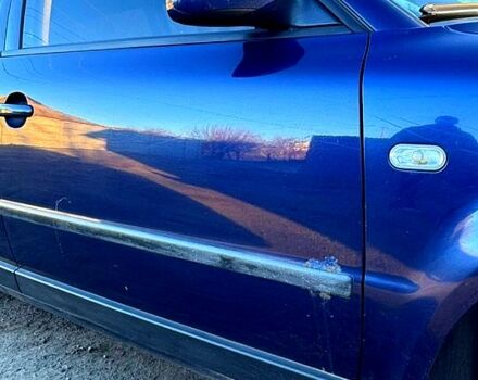 Синий Фольксваген Пассат, объемом двигателя 1.9 л и пробегом 252 тыс. км за 3700 $, фото 5 на Automoto.ua