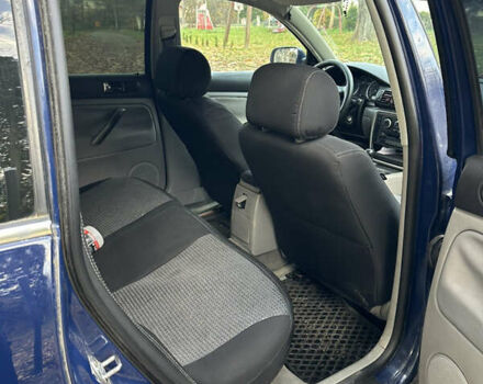 Синій Фольксваген Пассат, об'ємом двигуна 1.9 л та пробігом 305 тис. км за 3600 $, фото 19 на Automoto.ua