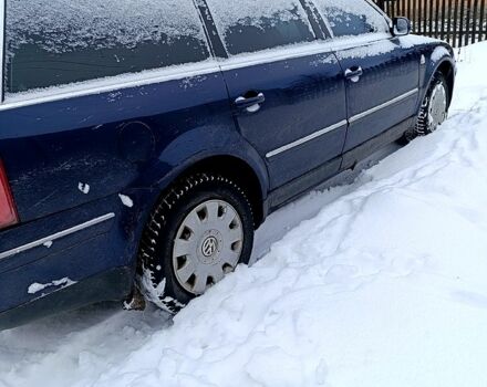 Синий Фольксваген Пассат, объемом двигателя 1.9 л и пробегом 324 тыс. км за 5300 $, фото 6 на Automoto.ua