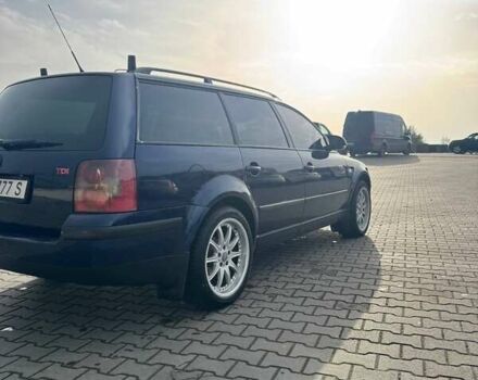 Синий Фольксваген Пассат, объемом двигателя 1.9 л и пробегом 370 тыс. км за 4500 $, фото 4 на Automoto.ua