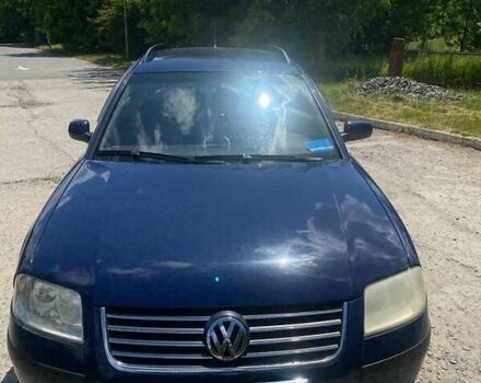 Синий Фольксваген Пассат, объемом двигателя 1.6 л и пробегом 250 тыс. км за 4150 $, фото 1 на Automoto.ua