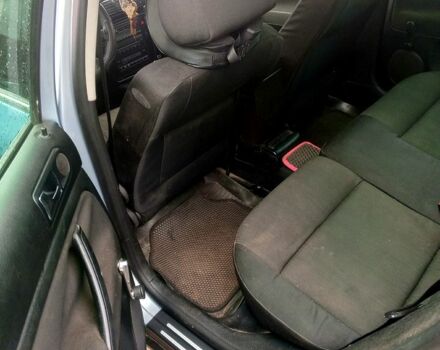 Синий Фольксваген Пассат, объемом двигателя 1.9 л и пробегом 340 тыс. км за 4200 $, фото 5 на Automoto.ua