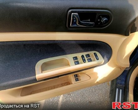 Синий Фольксваген Пассат, объемом двигателя 1.6 л и пробегом 385 тыс. км за 4500 $, фото 5 на Automoto.ua