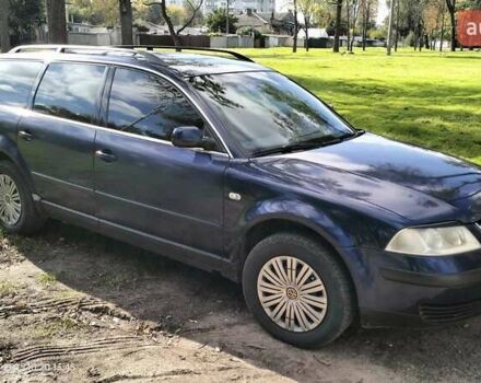 Синий Фольксваген Пассат, объемом двигателя 1.6 л и пробегом 310 тыс. км за 4000 $, фото 2 на Automoto.ua