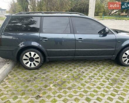 Синий Фольксваген Пассат, объемом двигателя 1.78 л и пробегом 297 тыс. км за 4500 $, фото 8 на Automoto.ua