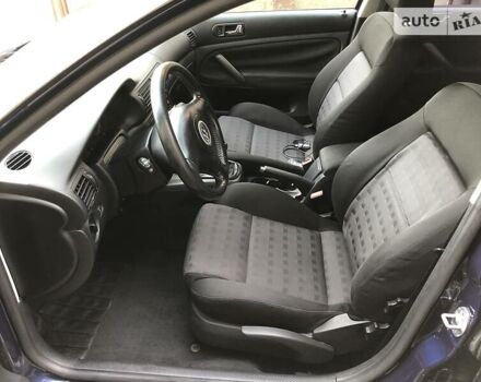 Синий Фольксваген Пассат, объемом двигателя 1.9 л и пробегом 320 тыс. км за 4500 $, фото 5 на Automoto.ua