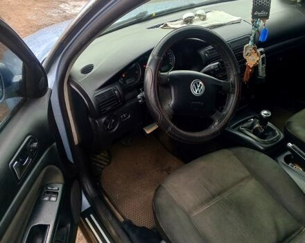 Синий Фольксваген Пассат, объемом двигателя 1.9 л и пробегом 340 тыс. км за 4200 $, фото 4 на Automoto.ua