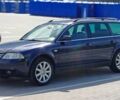 Синий Фольксваген Пассат, объемом двигателя 1.6 л и пробегом 232 тыс. км за 4000 $, фото 5 на Automoto.ua