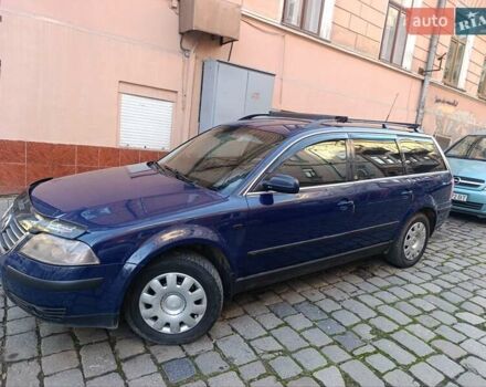 Синий Фольксваген Пассат, объемом двигателя 1.6 л и пробегом 320 тыс. км за 4500 $, фото 40 на Automoto.ua