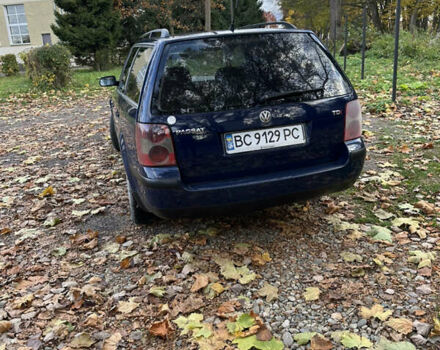 Синий Фольксваген Пассат, объемом двигателя 1.9 л и пробегом 305 тыс. км за 3599 $, фото 9 на Automoto.ua