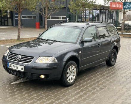 Синий Фольксваген Пассат, объемом двигателя 1.9 л и пробегом 384 тыс. км за 4200 $, фото 2 на Automoto.ua