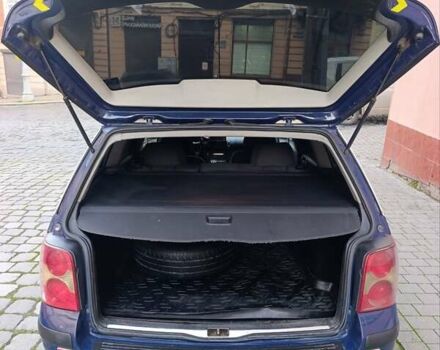 Синий Фольксваген Пассат, объемом двигателя 1.6 л и пробегом 320 тыс. км за 4500 $, фото 22 на Automoto.ua