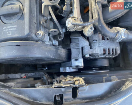 Синий Фольксваген Пассат, объемом двигателя 1.6 л и пробегом 228 тыс. км за 4750 $, фото 30 на Automoto.ua