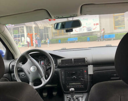 Синий Фольксваген Пассат, объемом двигателя 1.9 л и пробегом 347 тыс. км за 4100 $, фото 17 на Automoto.ua