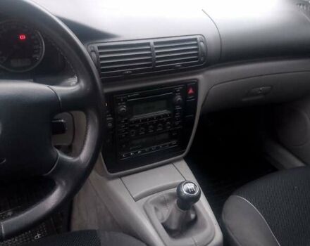 Синій Фольксваген Пассат, об'ємом двигуна 1.78 л та пробігом 231 тис. км за 3500 $, фото 11 на Automoto.ua