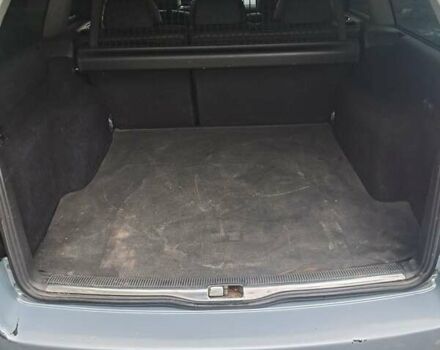 Синий Фольксваген Пассат, объемом двигателя 2.5 л и пробегом 232 тыс. км за 4200 $, фото 17 на Automoto.ua