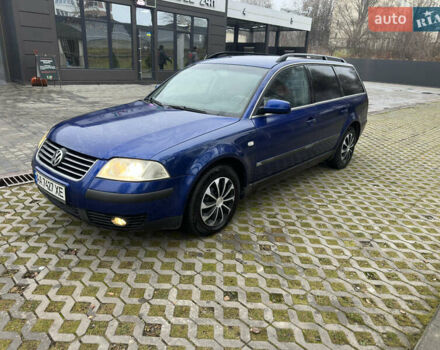 Синий Фольксваген Пассат, объемом двигателя 1.9 л и пробегом 313 тыс. км за 3999 $, фото 1 на Automoto.ua