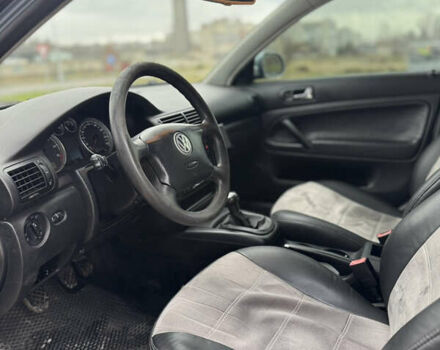 Синій Фольксваген Пассат, об'ємом двигуна 1.98 л та пробігом 197 тис. км за 4100 $, фото 7 на Automoto.ua