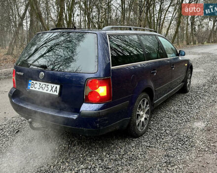 Синий Фольксваген Пассат, объемом двигателя 1.78 л и пробегом 273 тыс. км за 2599 $, фото 4 на Automoto.ua