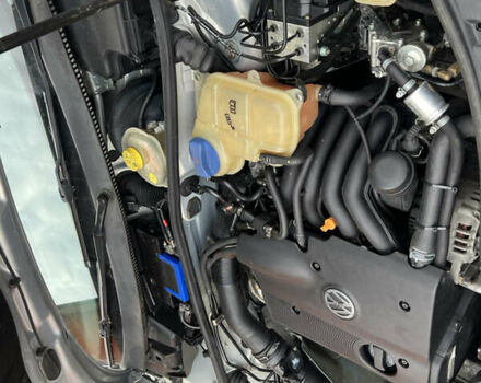 Синій Фольксваген Пассат, об'ємом двигуна 1.6 л та пробігом 289 тис. км за 3200 $, фото 5 на Automoto.ua