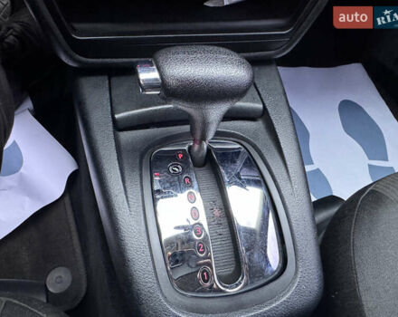 Синий Фольксваген Пассат, объемом двигателя 1.98 л и пробегом 209 тыс. км за 6200 $, фото 22 на Automoto.ua