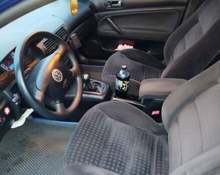 Синій Фольксваген Пассат, об'ємом двигуна 2 л та пробігом 295 тис. км за 4850 $, фото 14 на Automoto.ua