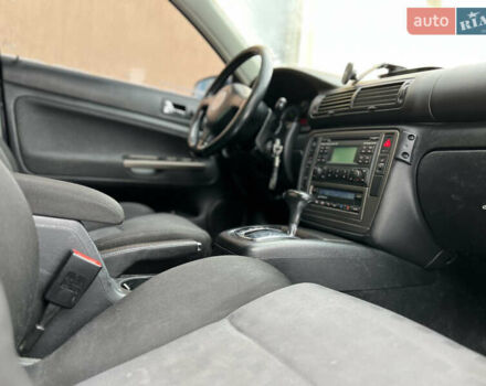 Синий Фольксваген Пассат, объемом двигателя 2 л и пробегом 310 тыс. км за 4599 $, фото 27 на Automoto.ua