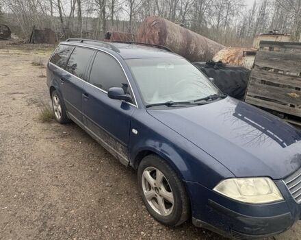 Синий Фольксваген Пассат, объемом двигателя 1.9 л и пробегом 450 тыс. км за 2800 $, фото 2 на Automoto.ua