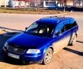 Синий Фольксваген Пассат, объемом двигателя 2.5 л и пробегом 205 тыс. км за 5000 $, фото 1 на Automoto.ua