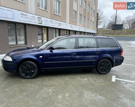 Синий Фольксваген Пассат, объемом двигателя 1.9 л и пробегом 380 тыс. км за 4800 $, фото 1 на Automoto.ua