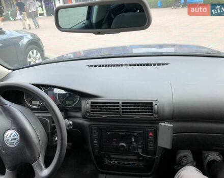Синий Фольксваген Пассат, объемом двигателя 1.9 л и пробегом 347 тыс. км за 4100 $, фото 10 на Automoto.ua